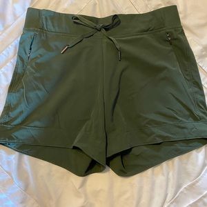 Calia by Carrie Underwood Shorts